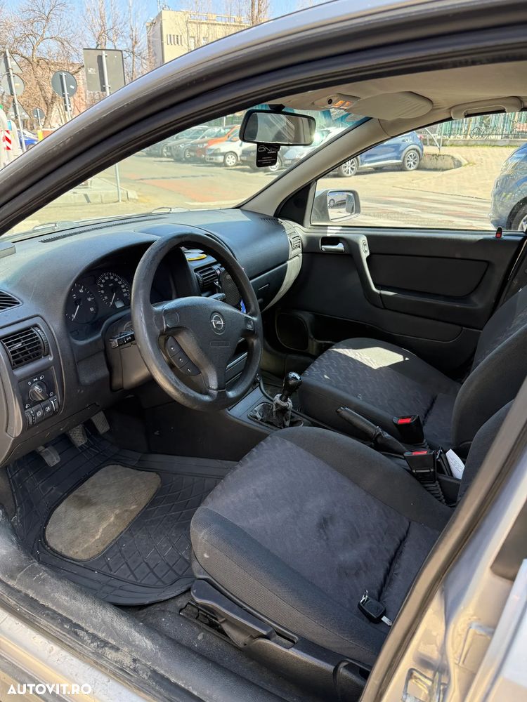 Opel Astra - 3