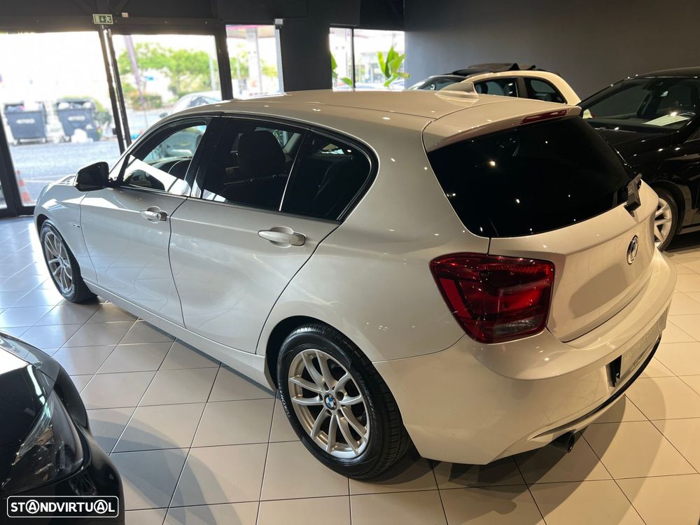 BMW 116 d EDynamics Line Sport - 12