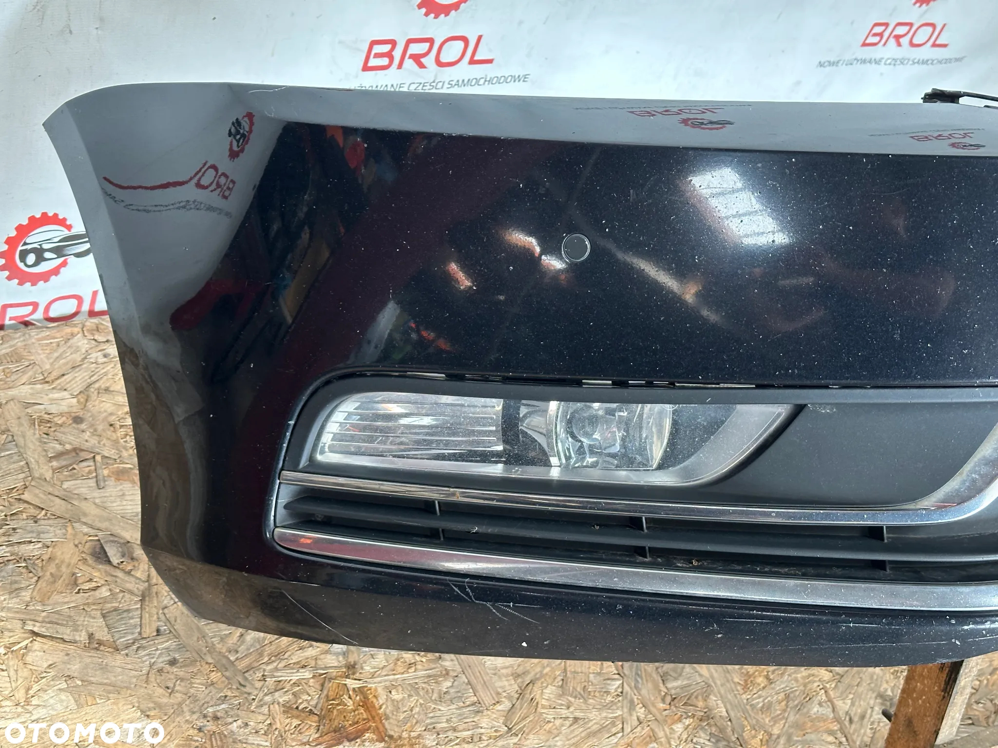 ZDERZAK PRZEDNI VW PASSAT B7  LC9X  PDC - 2