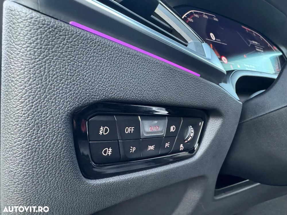 BMW Seria 3 320i Aut. M Sport - 25