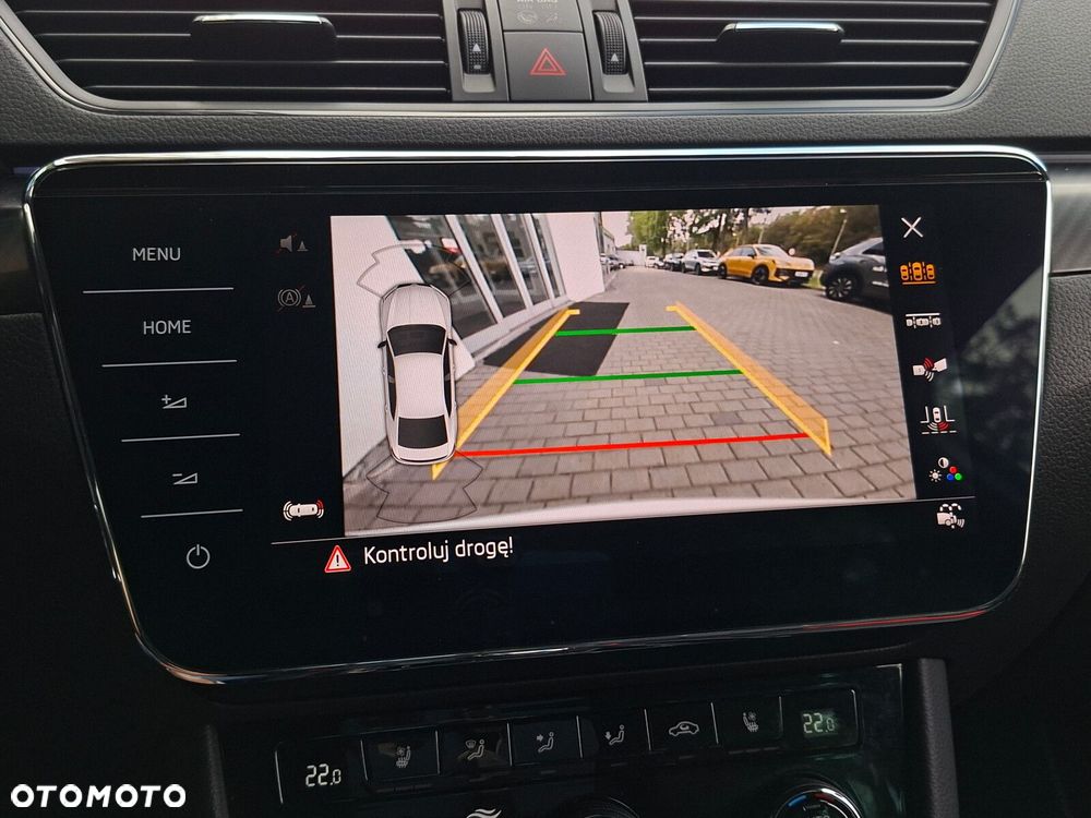 Skoda Superb 2.0 TDI SCR Sportline DSG - 39