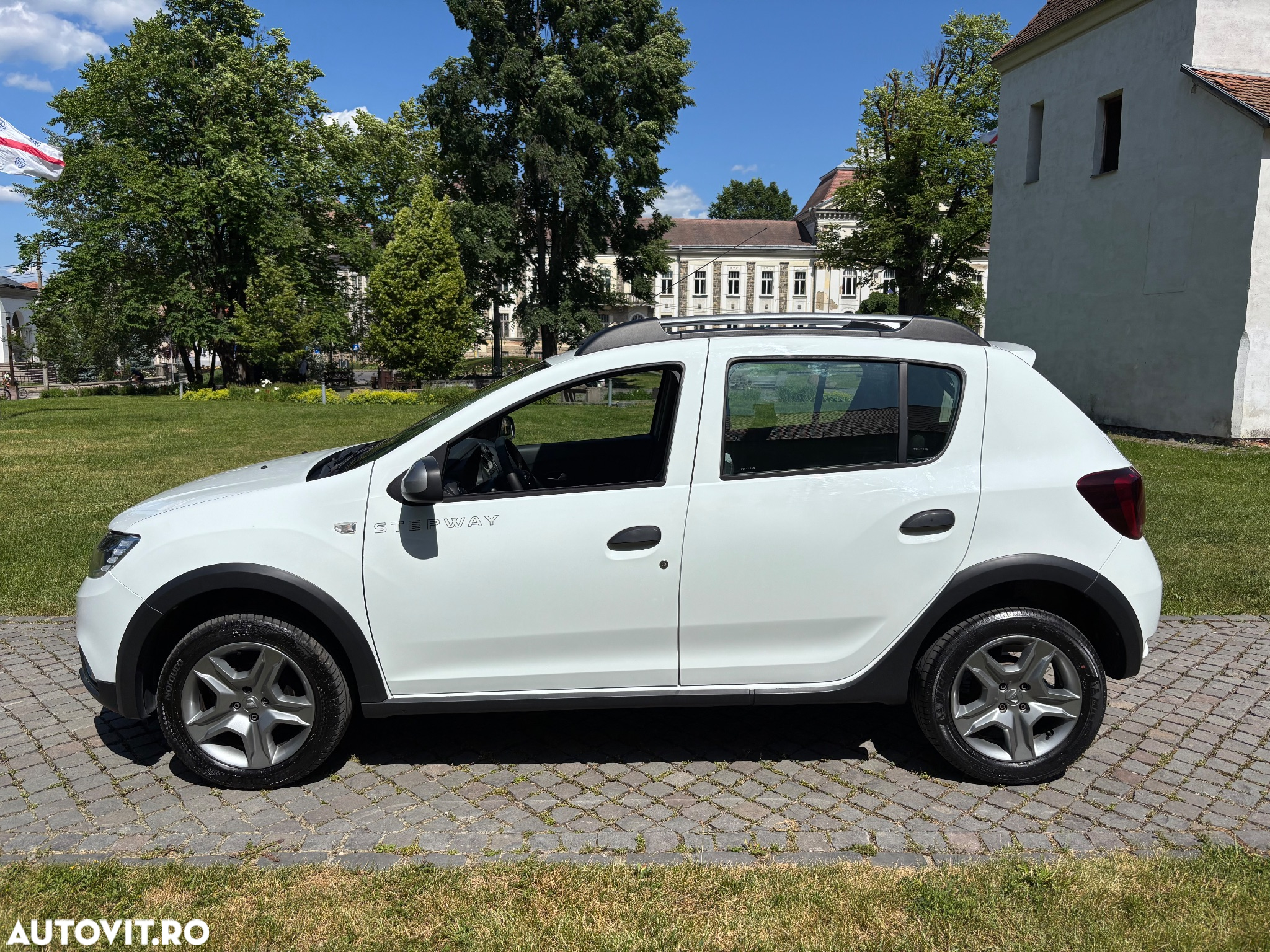 Dacia Sandero Stepway dCi 90 Prestige - 2