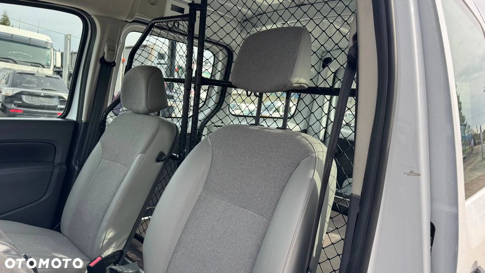 Renault KANGOO EXPRESS - 13