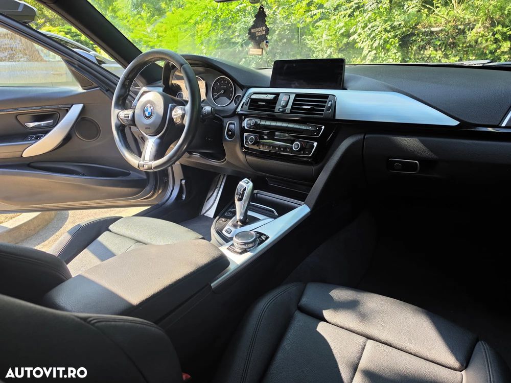 BMW Seria 3 330e iPerformance M Sport - 18
