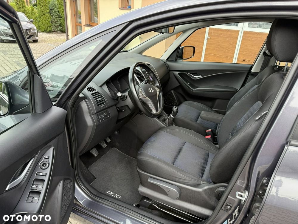 Hyundai ix20 1.4 Edition 20 - 19