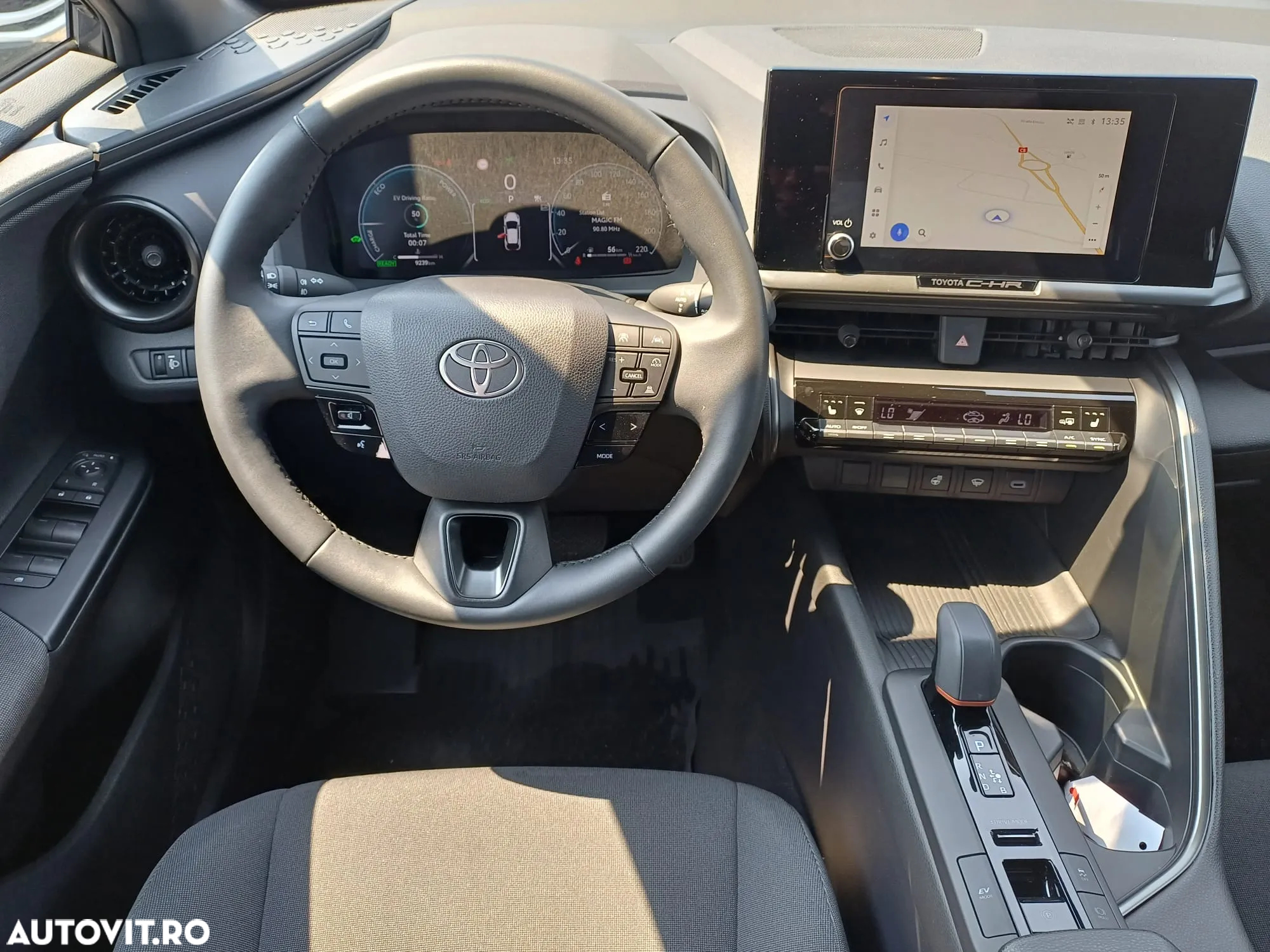Toyota C-HR - 11