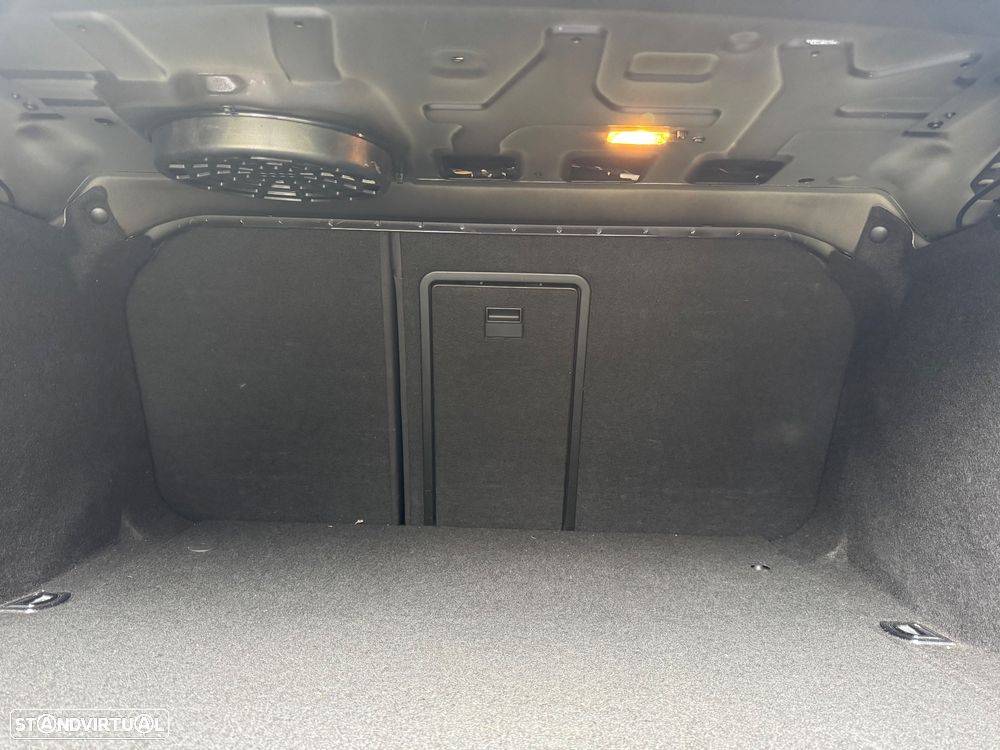 Audi RS5 4.2 FSi quattro S tronic - 37