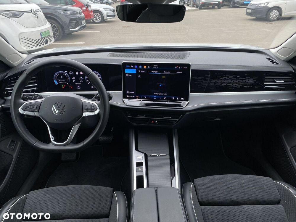 Volkswagen Passat Variant 2.0 TDI SCR 4Mot Elegance DSG - 14