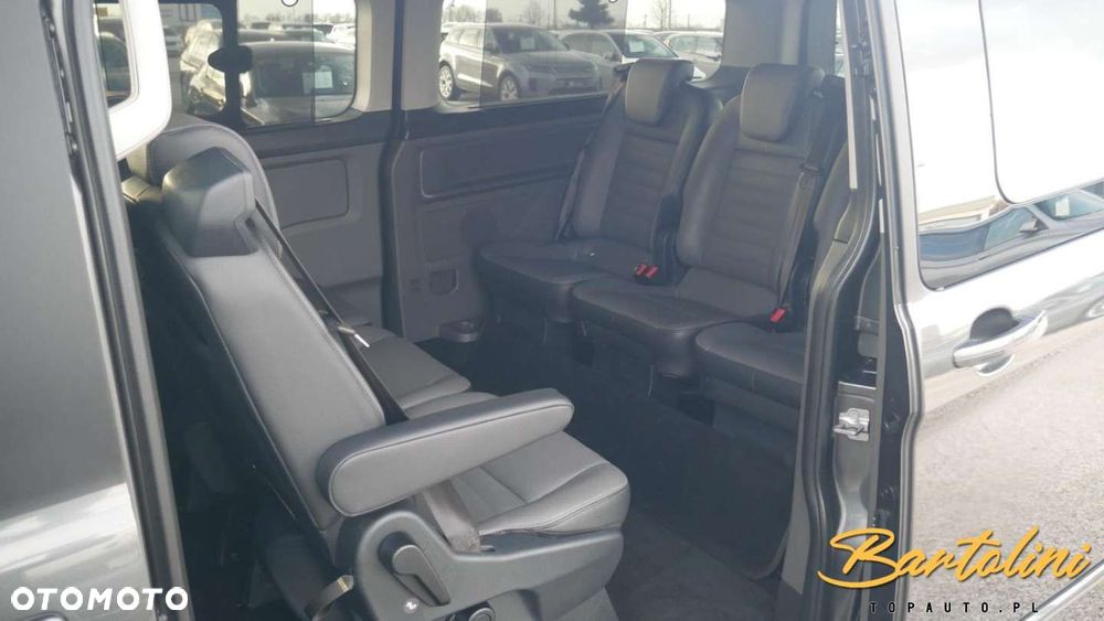 Ford Tourneo Custom - 14