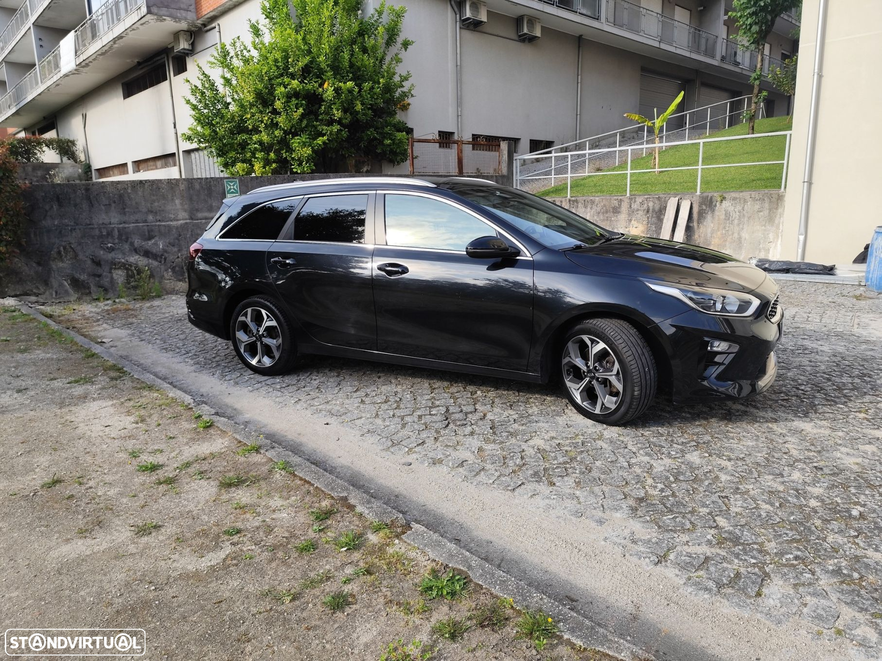 Kia Ceed SW 1.6 CRDi MHEV Drive+SRF - 12