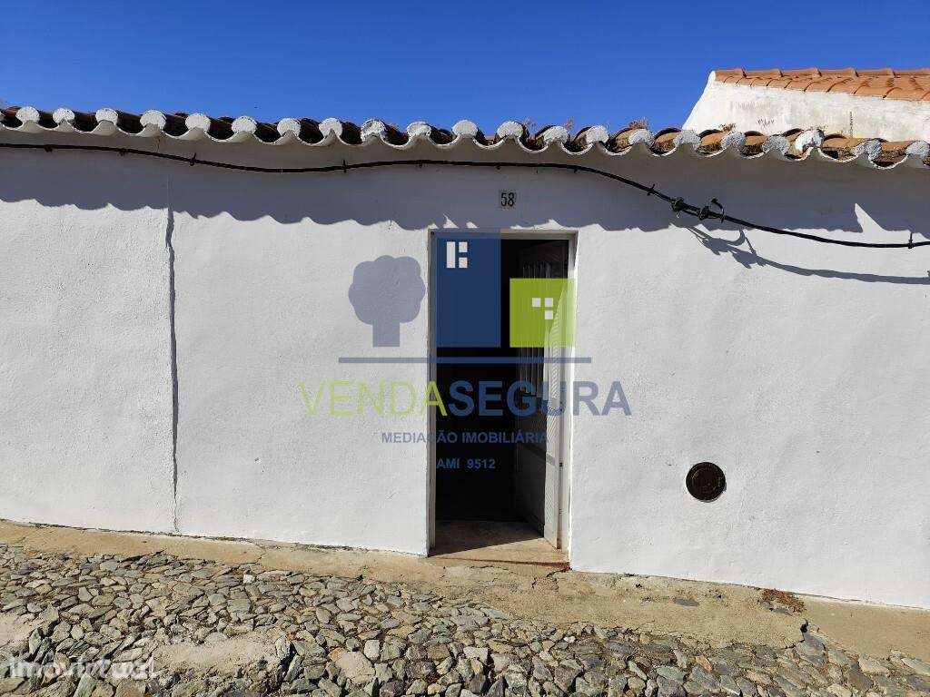 2 Moradias com quintal e garagem + Lote de terreno | Santo Amador - Grande imagem: 2/36