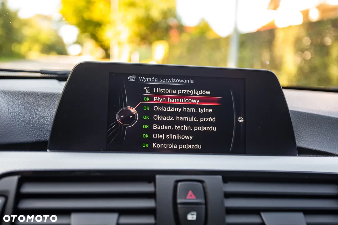 BMW Seria 3 320d xDrive M Sport - 35