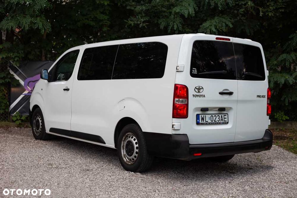 Toyota ProAce Kombi D-4D Long 2,8t - 4
