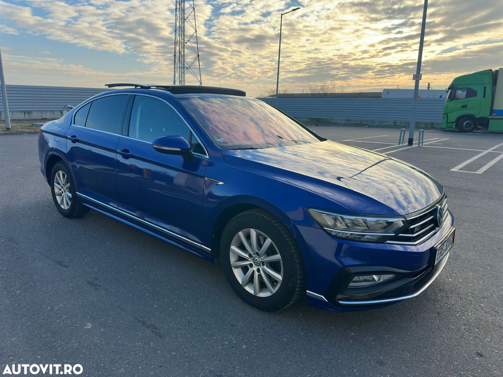 Volkswagen Passat Variant 2.0 TDI SCR Business - 1