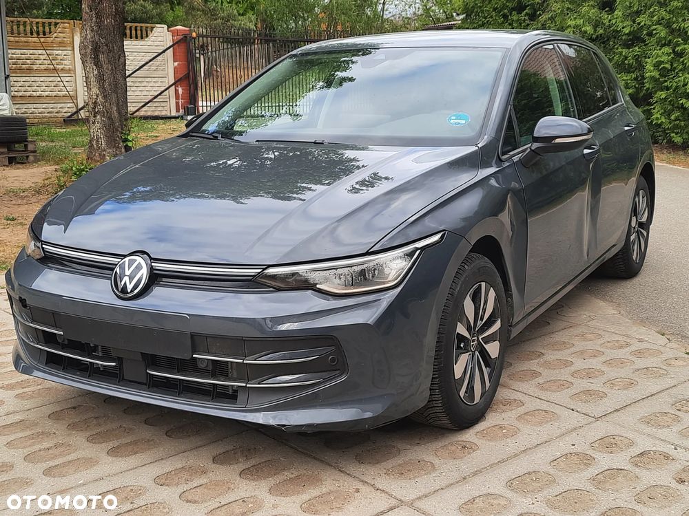 Volkswagen Golf 1.5 eTSI OPF DSG Goal - 6