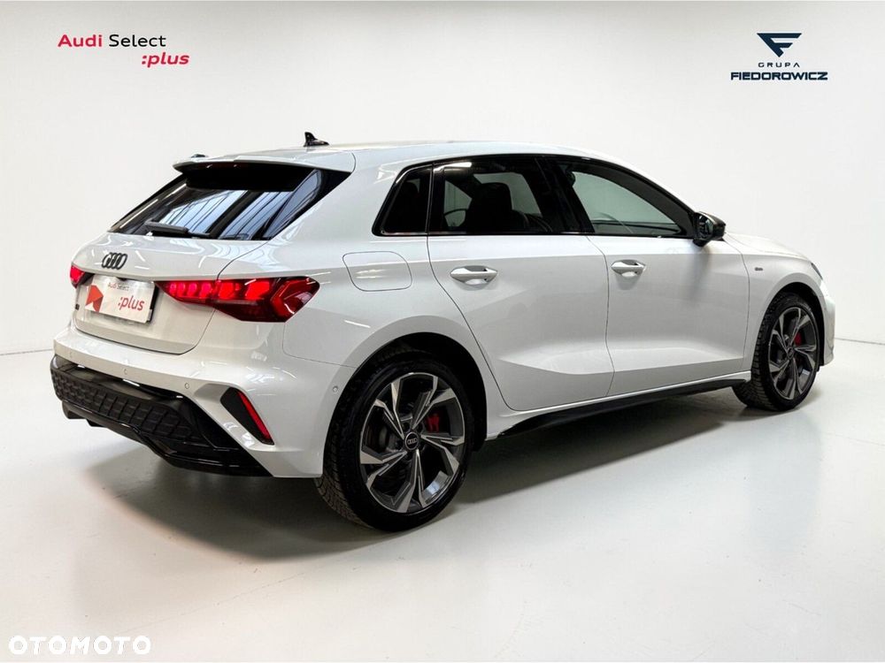 Audi A3 Sportback - 9
