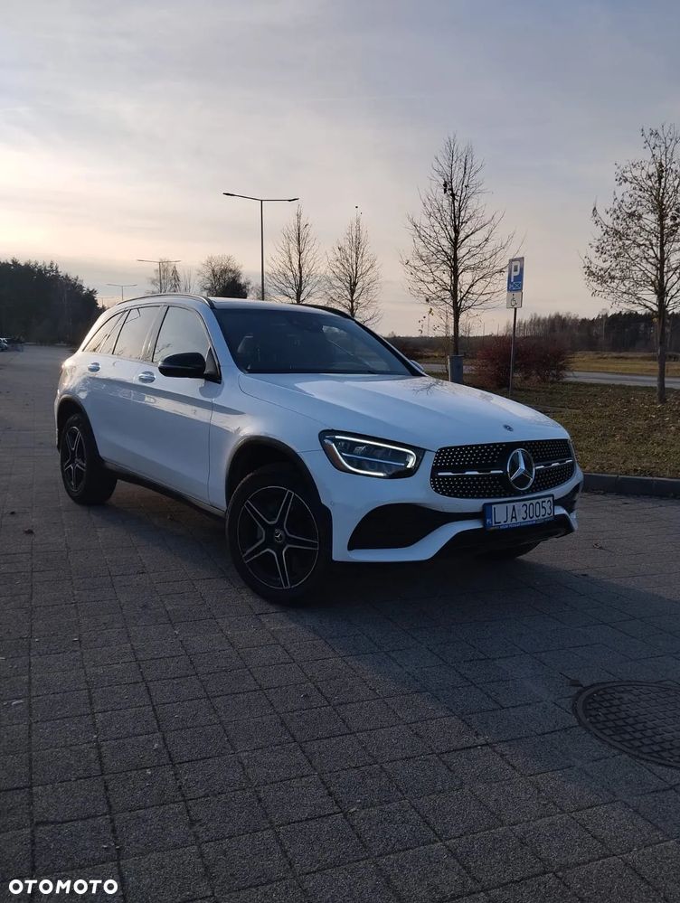 Mercedes-Benz GLC - 4