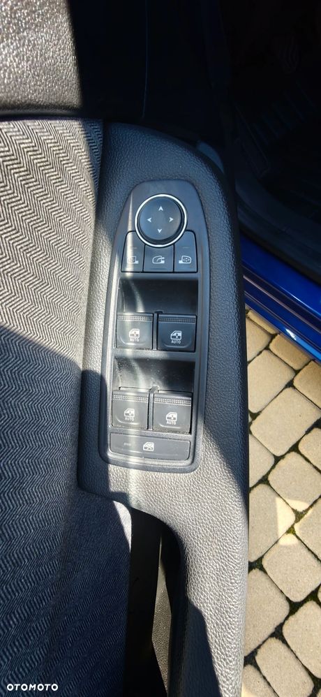 Renault Clio 1.0 TCe Techno - 16