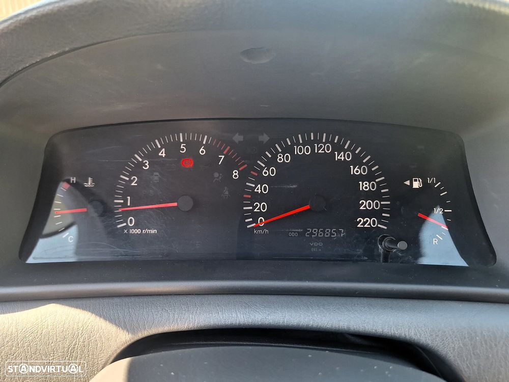 Toyota Corolla SW 1.4 VVT-i Sol+VSC - 12