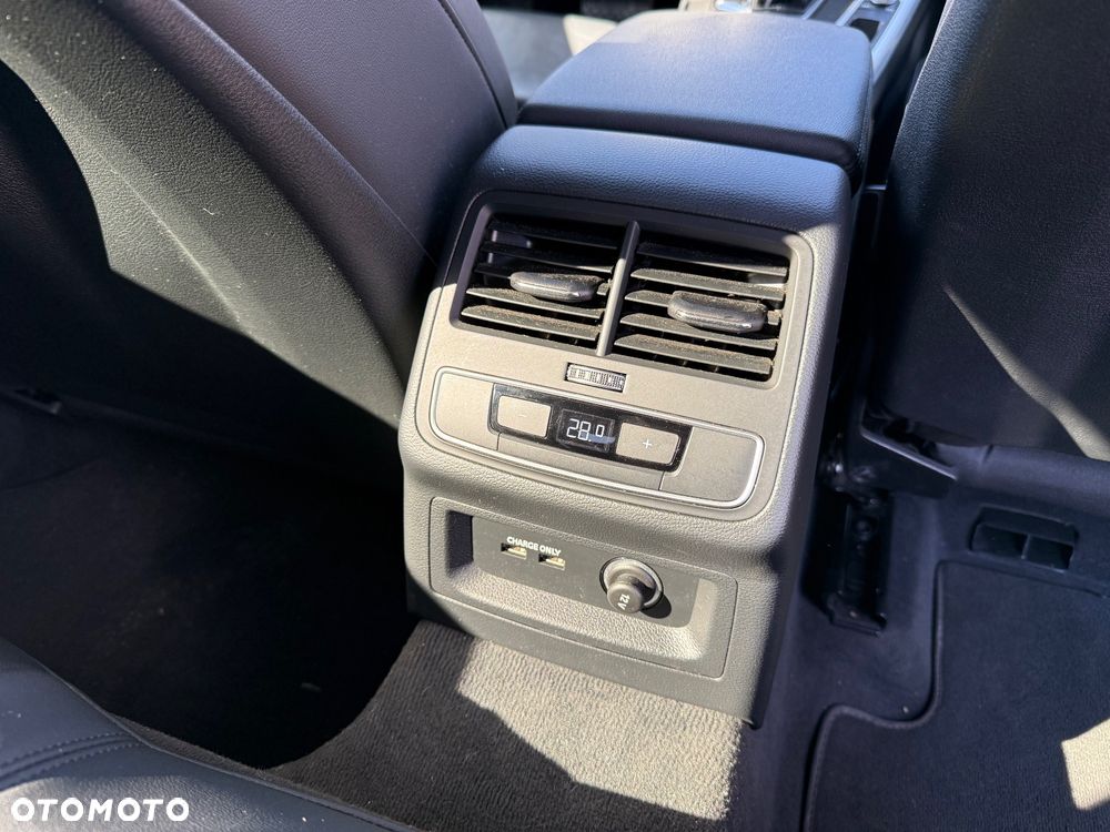 Audi A5 Sportback ver-40-tdi-quattro-s-line-s-tronic - 27