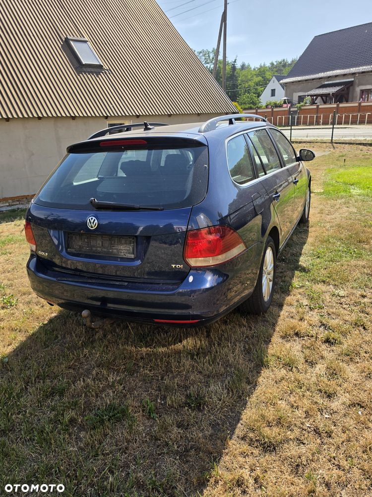 Volkswagen Golf - 4