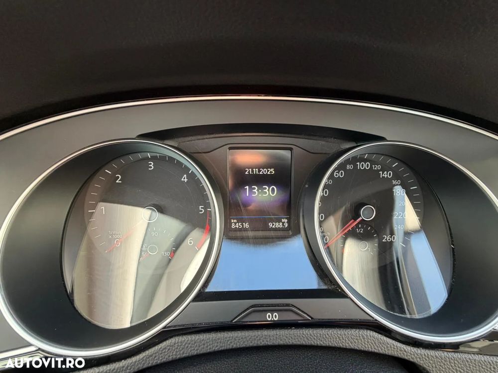 Volkswagen Passat 2.0 TDI DSG Highline - 7