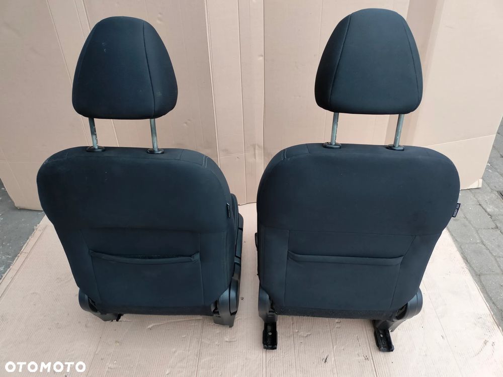 NISSAN QASHQAI J11 FOTEL PRAWY - 9