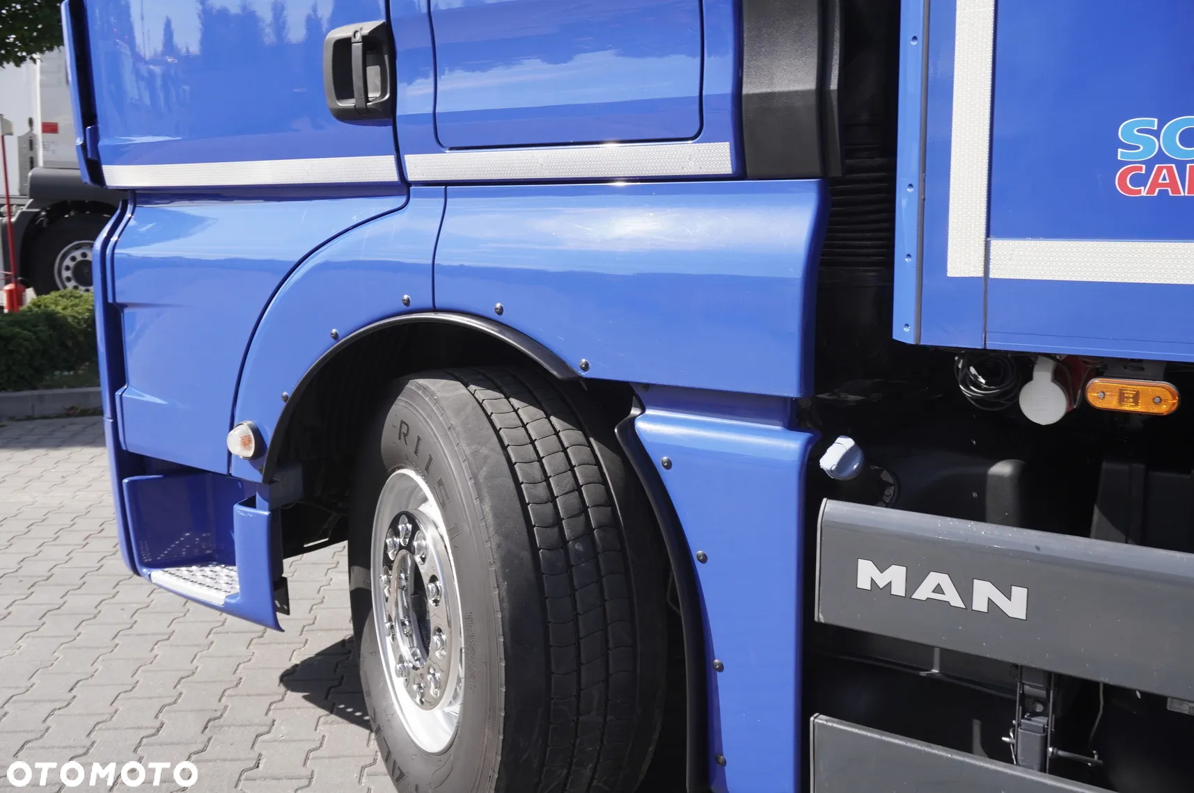 MAN TGX 26.500 E6 XXL / Schmitz 19 palet / Thermoking / oś skrętna - 27