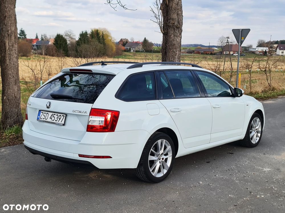 Skoda Octavia 1.0 TSI DSG Style - 4
