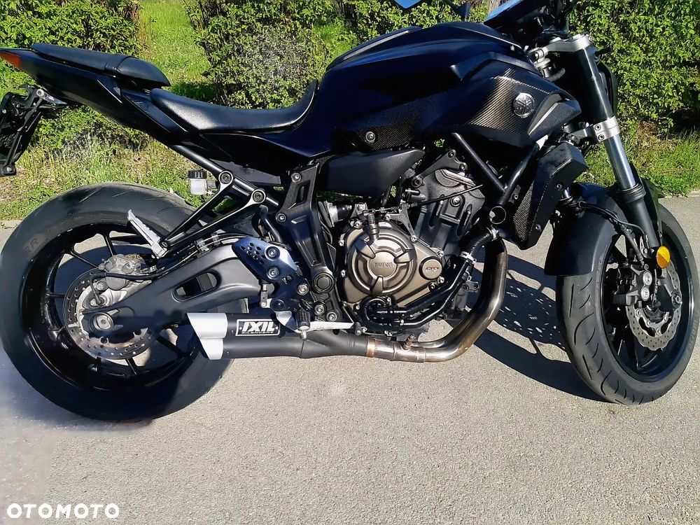 Yamaha MT - 11