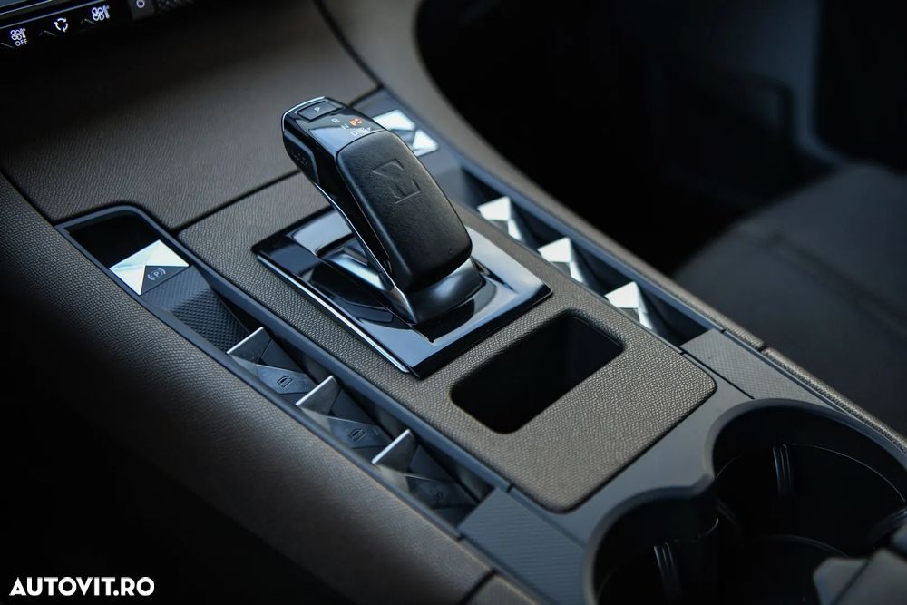 DS Automobiles DS 7 Crossback DS7 Crosback 1.6 PHeV AWD 300 EAT8 Rivoli - 15