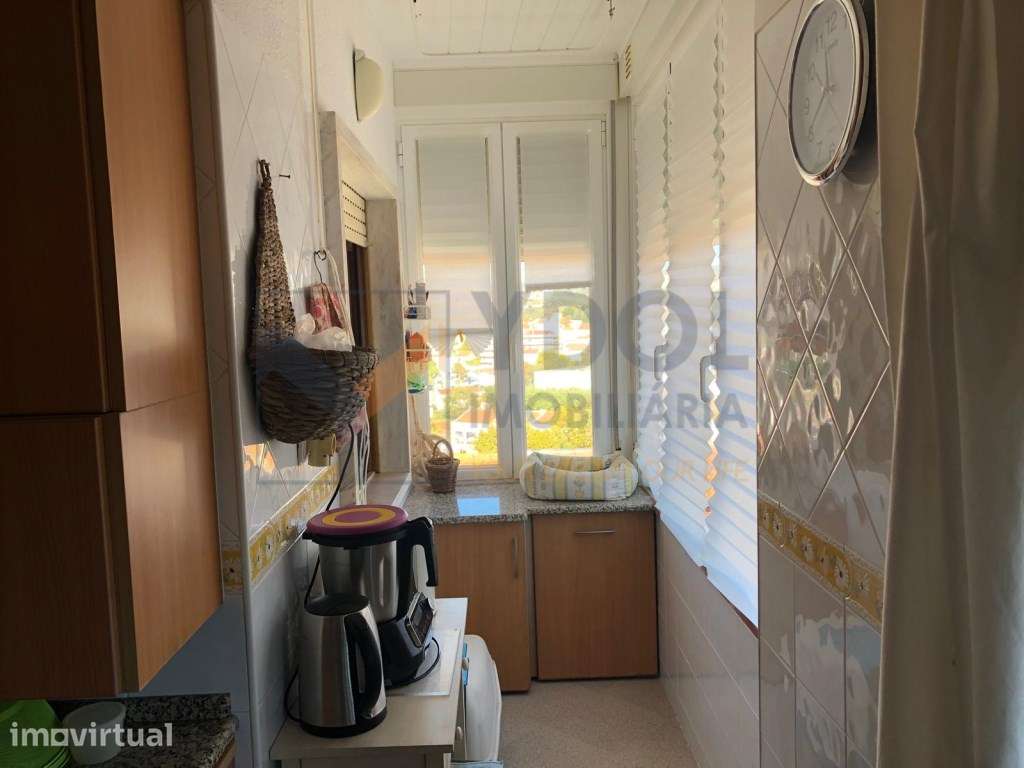 Apartamento T2 em Bucelas - Excelente Estado de Conservação - Grande imagem: 4/21