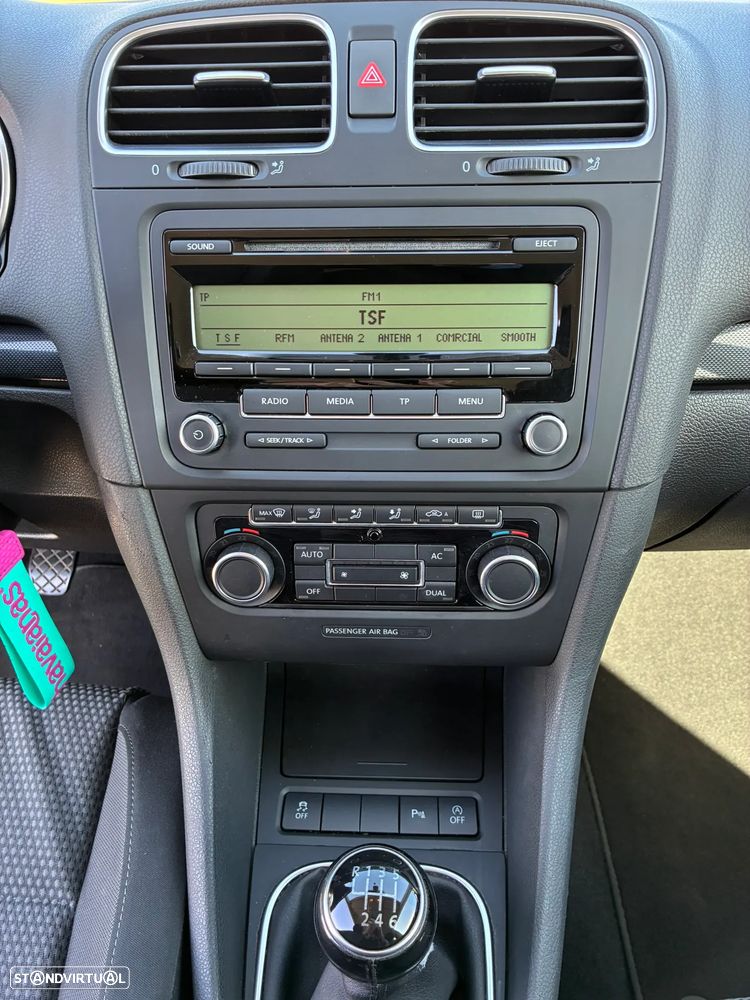 VW Golf 1.2 TSi Confortline BlueMotion - 19