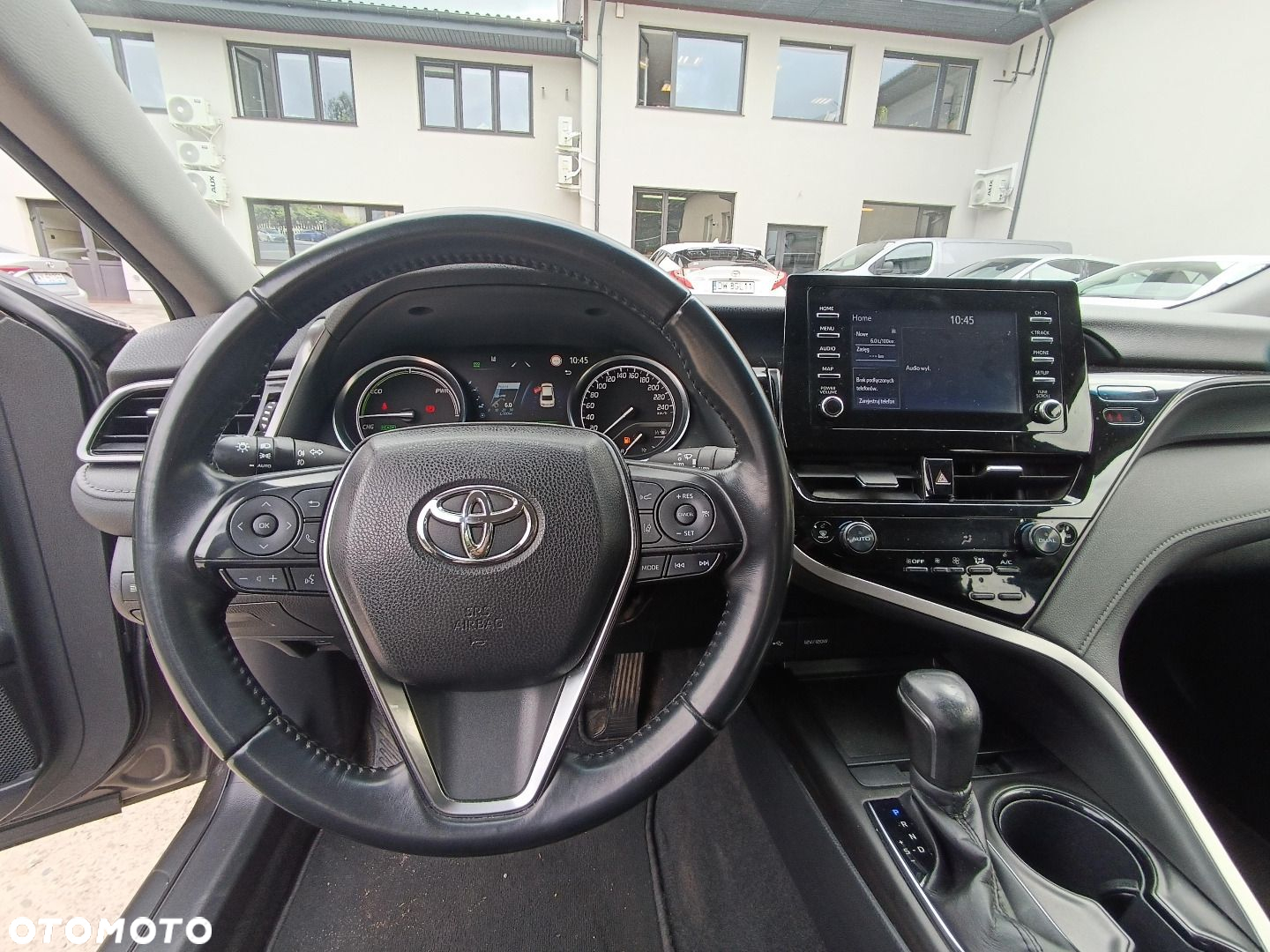Toyota Camry - 7