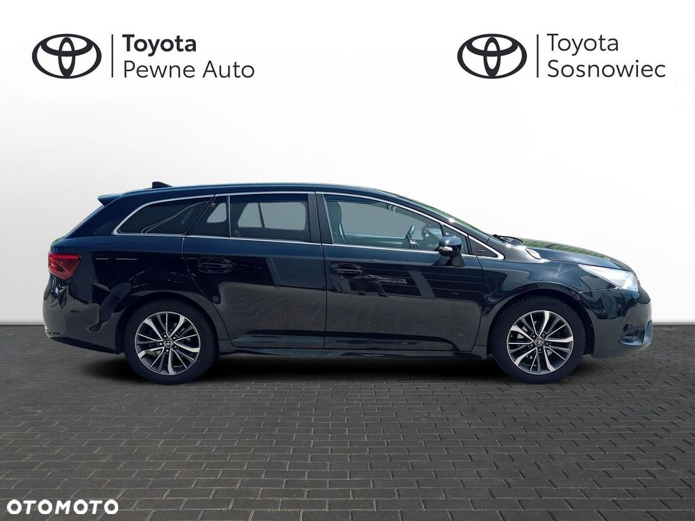 Toyota Avensis - 7