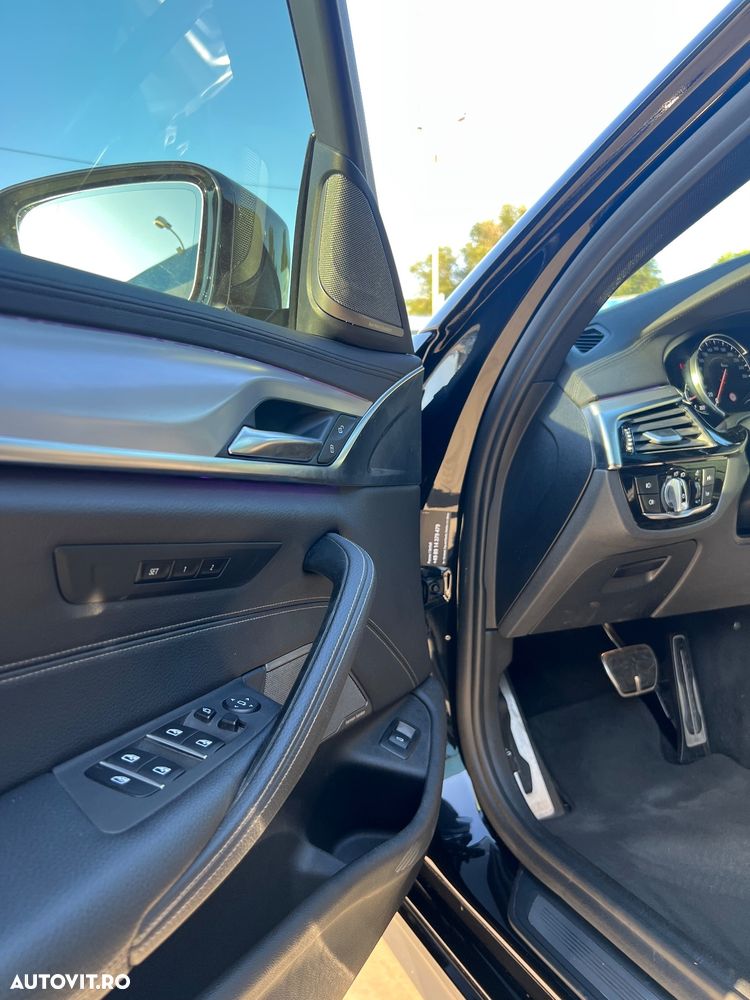 BMW Seria 5 530d AT - 9