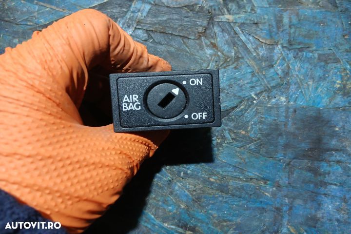 Buton airbag ON-OFF 1Y0919228B 1Y0919228B Volkswagen VW Touran 1 [2th - 1