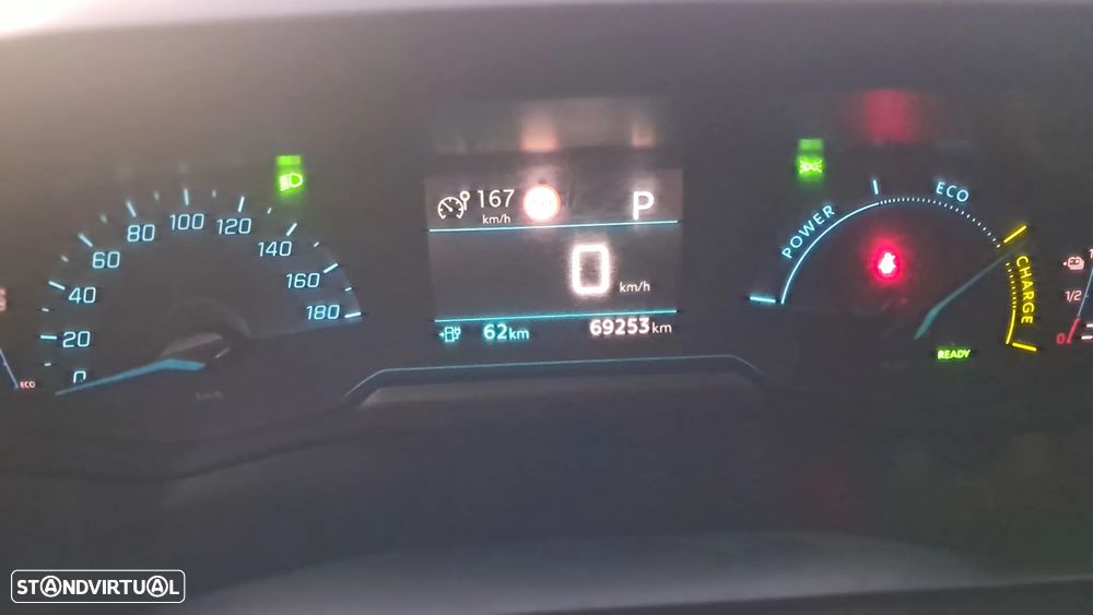 Peugeot e-208 Active - 8