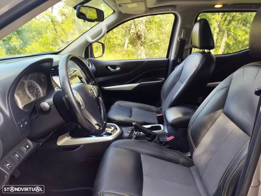 Nissan Navara 2.3 dCi CD 4WD Tekna Auto - 16