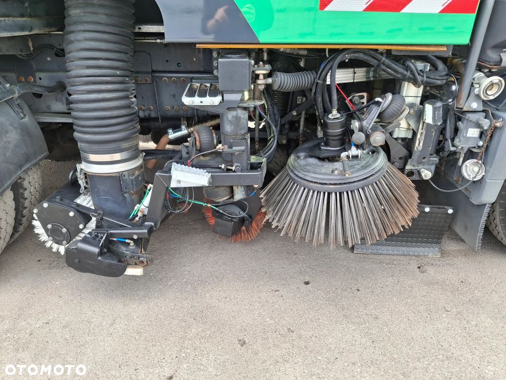 Mercedes-Benz Atego 1523 Zamiatarka Schmidt SK600 Karcher Euro 6 PM10 Listwa Wysokiego Ciśnienia 2 Silniki Szczotki L/R Rura Do Liści 2016r - 3