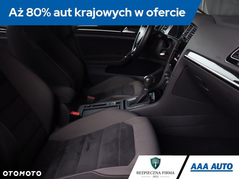 Volkswagen Golf Variant - 11