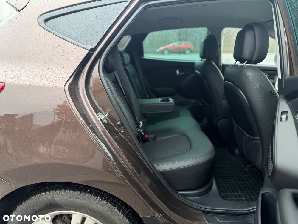 Hyundai ix35 2.0 2WD Automatik Trend - 11