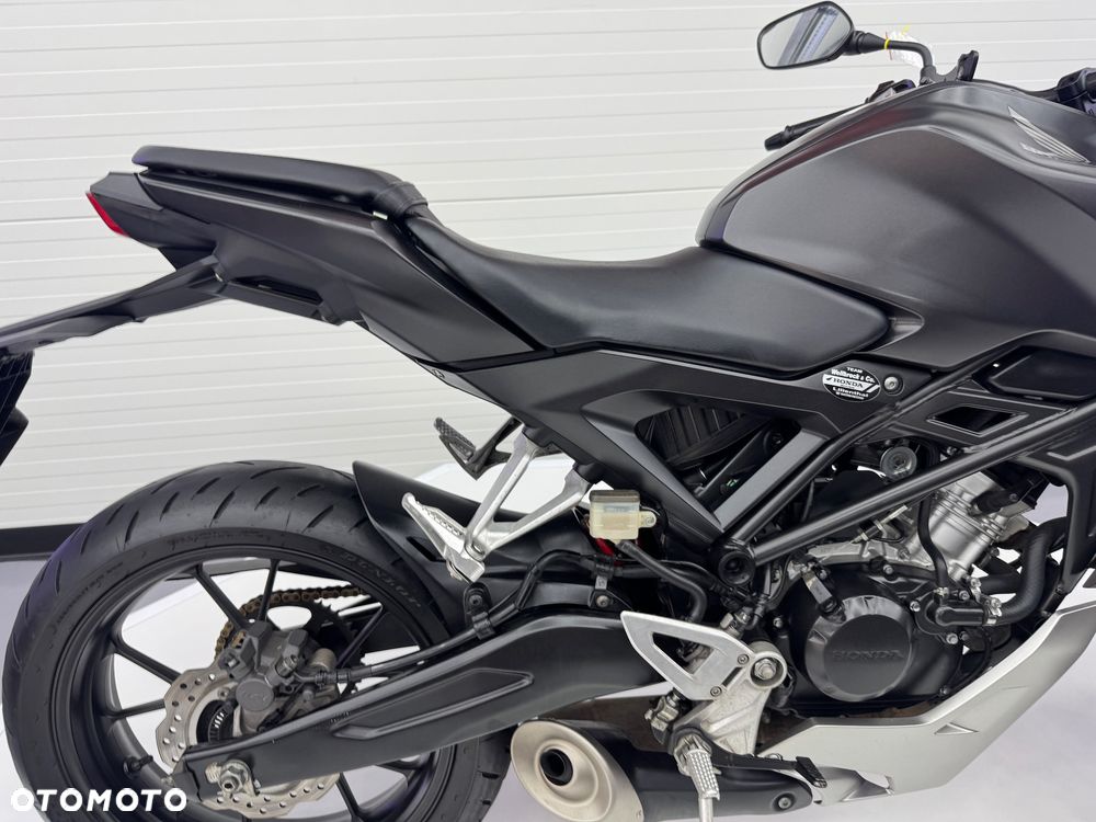 Honda CB - 16