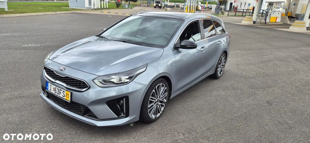 Kia Ceed SW 1.5 T-GDI DCT7 OPF GT Line - 11