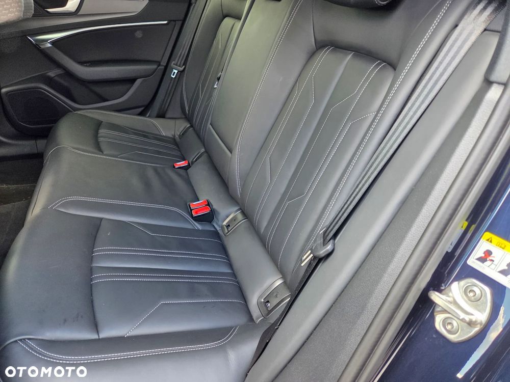 Audi A6 Avant - 16