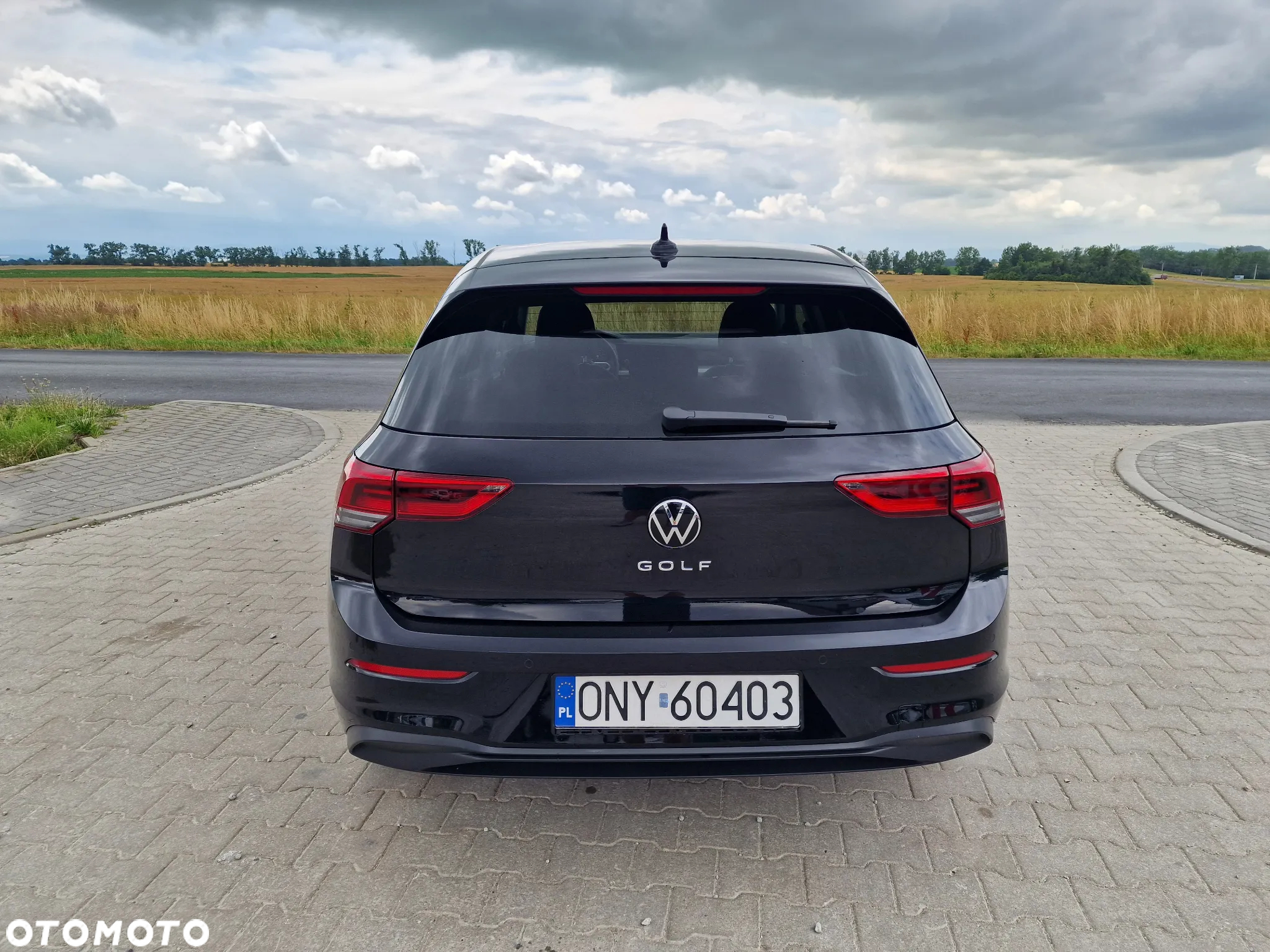 Volkswagen Golf VIII 2.0 TDI Edition 50 DSG - 11