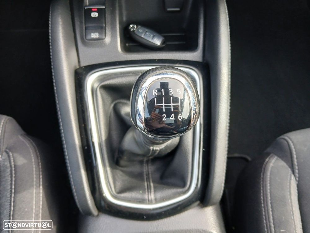 Nissan Qashqai 1.5 dCi N-Connecta Roda Suplente - 24