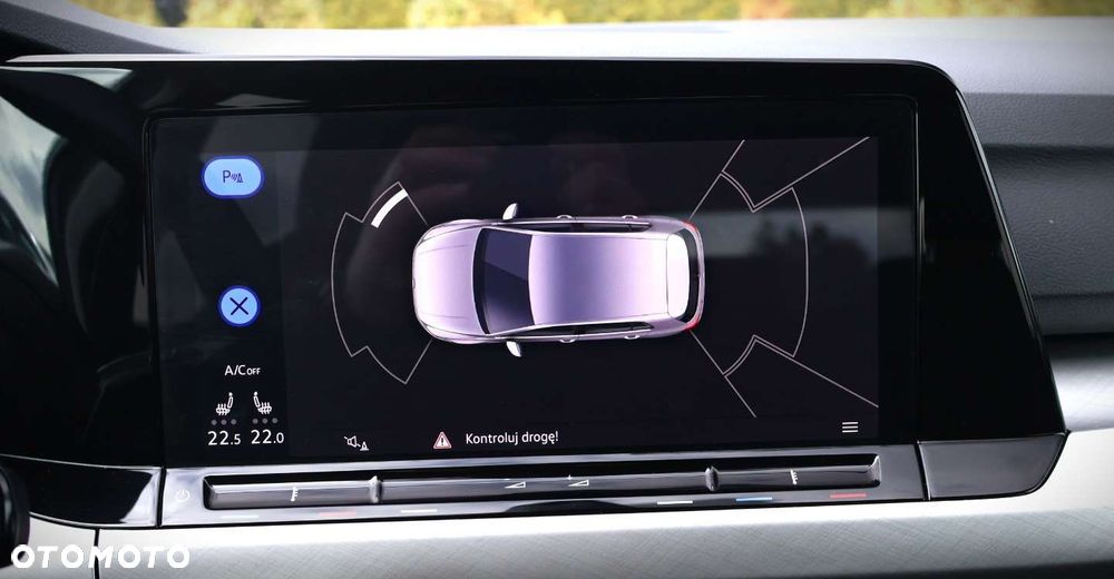 Volkswagen Golf - 28