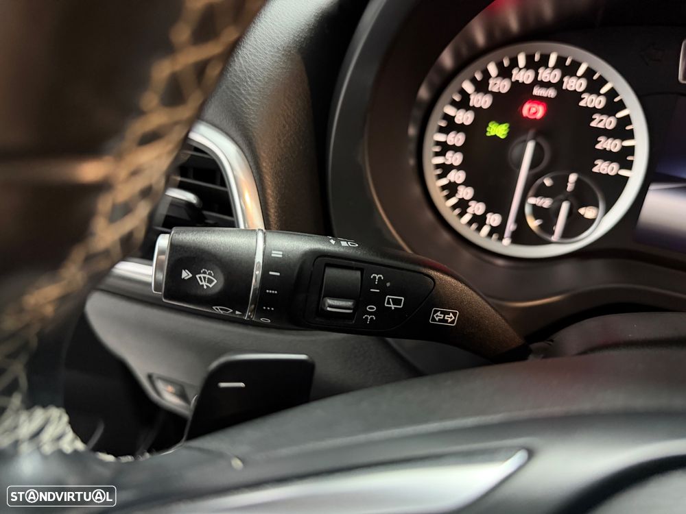 Infiniti Q30 1.5d DCT Business - 28