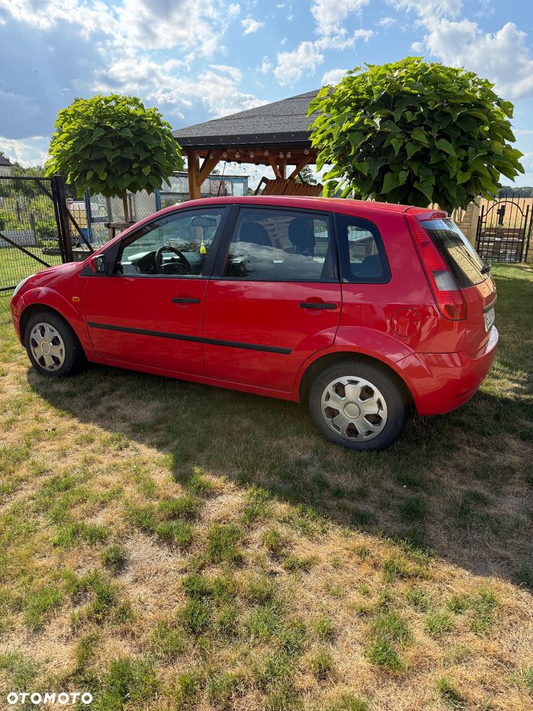 Ford Fiesta 1.4 Trend - 2